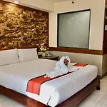 Boutique Paradise Hotel
